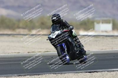 media/Apr-20-2025-CVMA (Sun) [[39090e8767]]/Race 11-500-350 Supersport (Holeshot)/